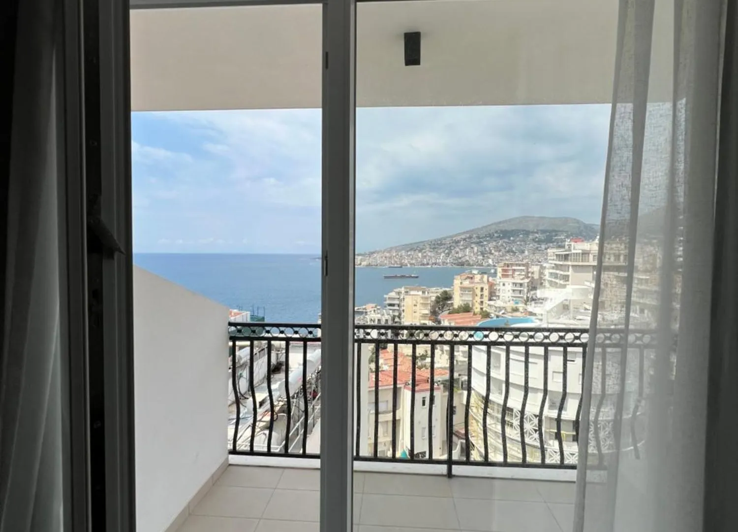 Magnifique Apartment Sea View Sarandë Albania